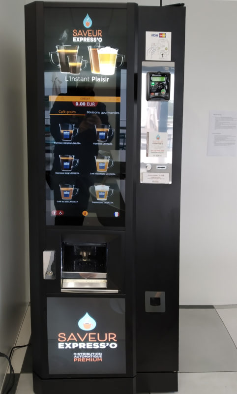machine à café distributeur automatique lyon saveur expresso